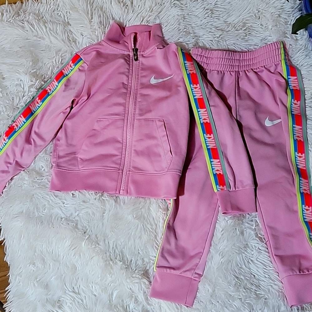 Nike toddler outfit
